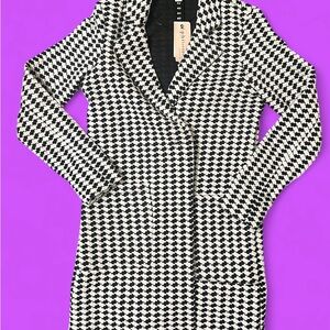 Philosophy Black and White Houndstooth Blazer